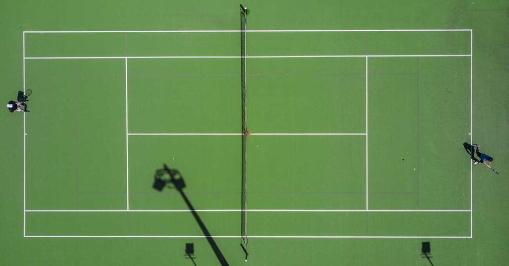 Image of a Tennis court from above